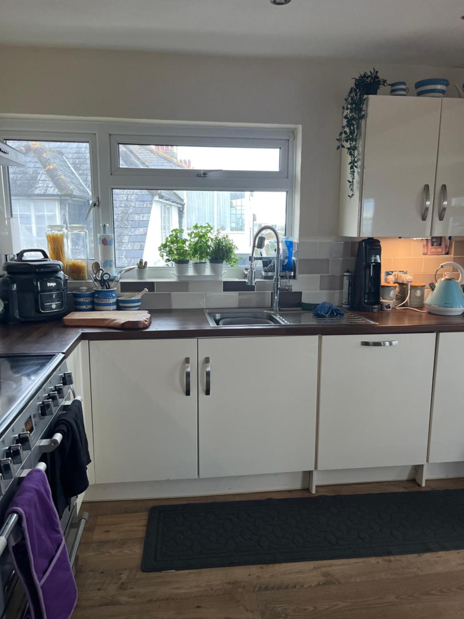 Beautiful 2 Bedroom Getaway